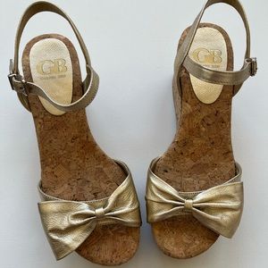Size 8 Gold Gianni Bini Platform Sandals